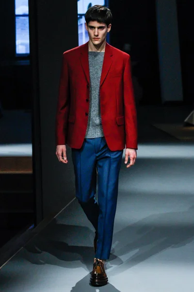 Look 18